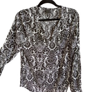 Ann Taylor White and Black V Neck Blouse  Women's size small